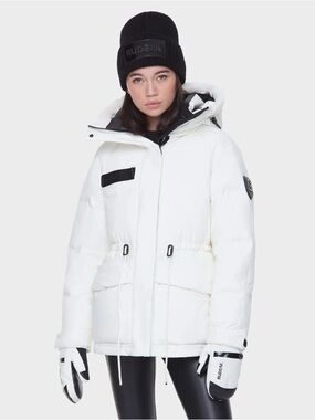 RUDSAK Mandora White Hooded Ski Puffer Jacket with Black Trim - Size M